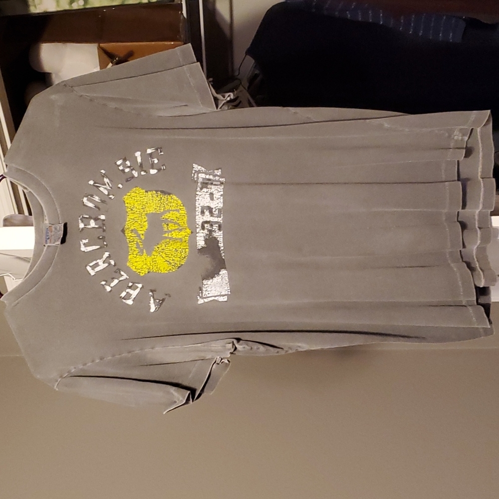 Abercrombie and fitch shirt